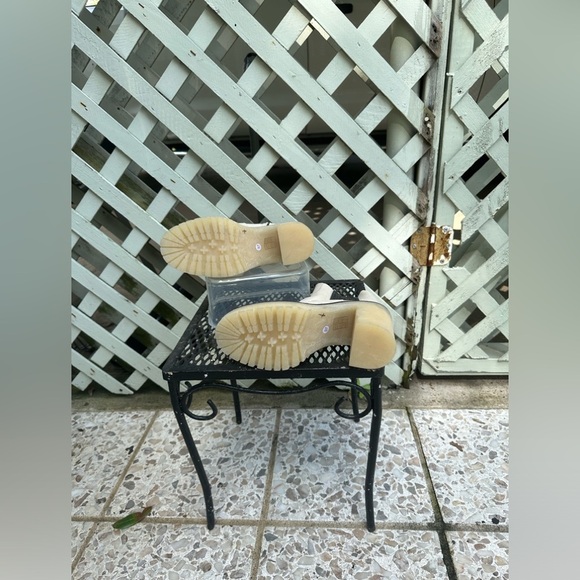 Free People James Chelsea Boots - Picture 14 of 15